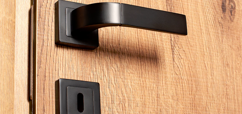 Weekend Lockout Assistance Troubleshooting in Huntington Beach, California