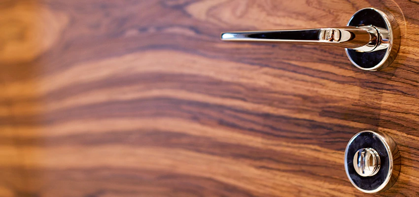 On Demand Locksmith For Key Fobs Repair in Huntington Beach, California